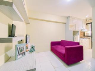 Comfort Living 2BR Apartment at Kebagusan City By Travelio - 3