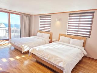 Memories Hotel - Sokcho - 0