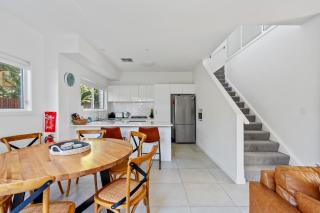 Peaceful Stay at Ettalong Beach - Ettalong Beach - 3