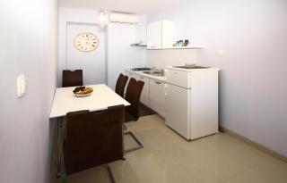 Apartments Dubreta - 1