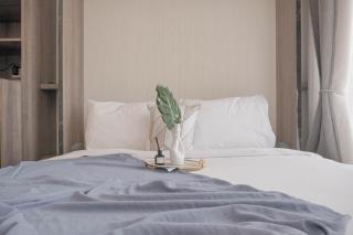 Best Choice and Cozy Studio Sky House BSD Apartment By Travelio - 8