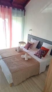 Duplex Rose Porcelaine - Vue Mer- Malendure - Bouillante - 5