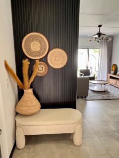 The Henlee Apartment Tocara- Ground Flr Gym Pool - 5