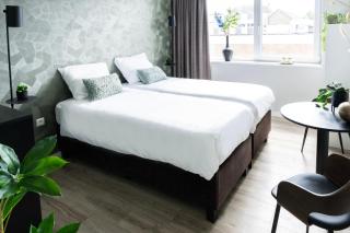 Newly Renovated Suite, Free Parking - Raamsdonksveer - 5