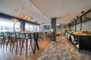 Vienna House Easy by Wyndham Dortmund City - Dortmund - 2