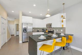 Modern Townhome with 3 Bedrooms 5506 - Orlando - 4