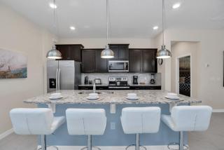 Tranquil Oasis with Lush Gardens 5496 - 6