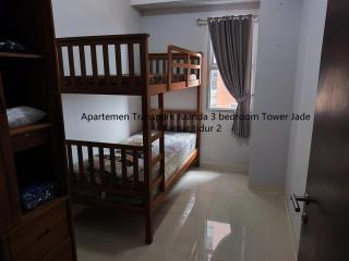 Apartemen 3 Bedroom Transpark Juanda Bekasi Full Furnished - Padurenan - 3