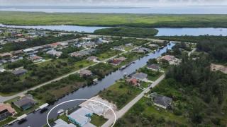 Luxury Contemporary Style House on Charlotte Harbor Area Charlotte County House 5841 - Placida - 8