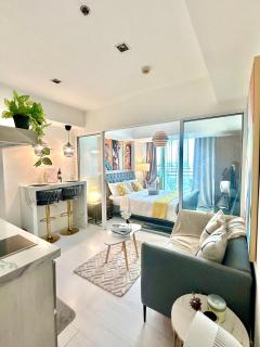 Cityscape Staycation by H&B - Manila - 6