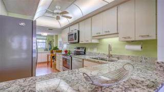 Ultimate 2 Bedroom Condo on Siesta Key Sarasota County Condo 1003 - Sarasota - 2