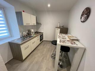 Gemütliches Appartement nähe Zentrum mit Küche - Haßfurt - 9