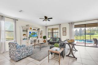 Unwind in Luxury at this Elegant Villa 6302 - Davenport - 1