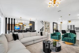 Spacious Retreat with Pool and Hot Tub 6292 - Kissimmee - 0