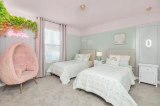 Exclusive 9 Bedroom Estate for Rent 6323 - 7