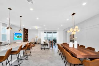 Exclusive 9 Bedroom Estate for Rent 6323 - 1