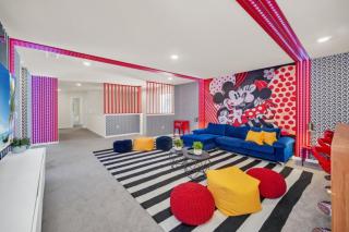 Modern Oasis: 7 Bedroom Villa near the Beach 6324 - 9