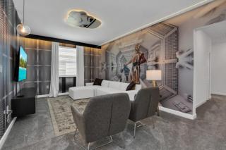 Elegant 6 Bedroom Oasis for Relaxation 6352 - 2