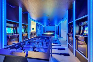 Modern Chic Villa for Large Groups 6356 - Davenport - 0