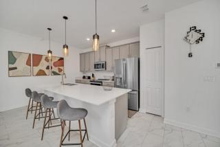 Cozy 4 Bedroom Urban Oasis 6326 - Kissimmee - 3