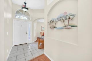 Modern Oasis in a Tranquil Setting 6329 - Davenport - 6