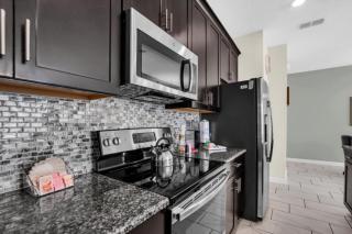 Modern 4 Bedroom Villa near Beach Shopping 6335 - Kissimmee - 1