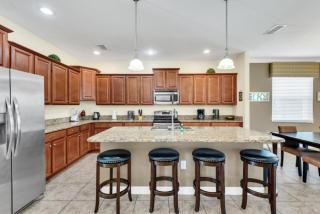 Chic and Stylish 6 Bedroom Villa 6350 - Kissimmee - 6