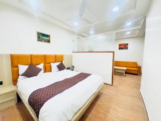 Hotel Lee Paramount - 3