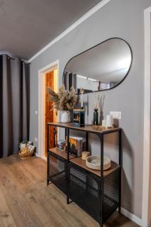 Old Town Apartment - Craiova - 6