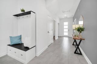 Private Oasis in Sommerset Hills 6364 - Davenport - 4