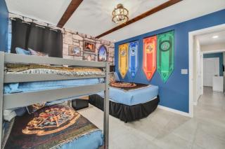 Ultimate Luxury Retreat with 10 Bedrooms 6382 - Davenport - 1