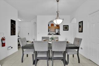 Unwind at Orlando Condo 6419 - Ideal Family Getaway - 5