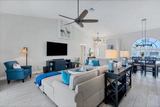 Orlando Villa 5870: Private Pool Canal Access Home - Punta Gorda - 8