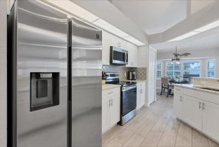 Orlando Villa 5870: Private Pool Canal Access Home - Punta Gorda - 4