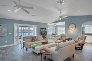 Charlotte County Villa 5872: Canal-Front Private Pool Oasis - Placida - 9