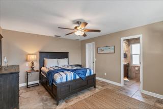 Charlotte County Villa 5872: Canal-Front Private Pool Oasis - Placida - 3