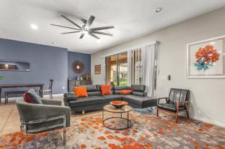 Orlando Villa 6427: 9BR Family Oasis Near Disney - 9