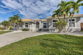Charlotte County Villa 5878: Waterfront Pool Spa Home - Punta Gorda - 7