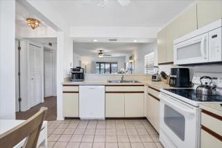 Charlotte County Villa 5887: 2BR Condo with Pool - Punta Gorda - 4