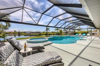 Lux Canal-Access Villa 5887: Pool Spa Pet-Friendly - Port Charlotte - 0