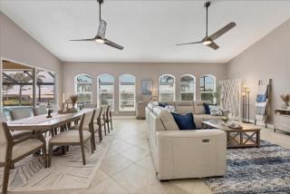 Lux Canal-Access Villa 5887: Pool Spa Pet-Friendly - Port Charlotte - 2