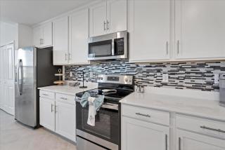 5 Star Villa Holidays Presents: Condo 5899 Getaway - Burnt Store Marina - 5