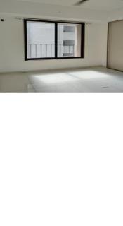 Siddhi chakra Sharing single room Apartment - Ahmedabad - 2