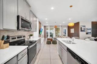 Orlando Villa 6228: Luxury at Solara Resort Near Disney - Kissimmee - 1