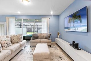 Orlando Villa 6242: Your 5-Star Retreat Minutes from Disney - Davenport - 0