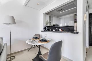 GuestReady - Dubai Marina retreat with balcony - 5