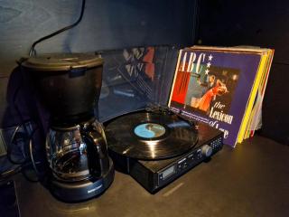 Riverfront Cabins in the garden - 1