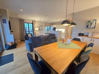 Reetland am Meer - Luxus Reetdachvilla mit 3 Schlafzimmern, Sauna und Kamin H20 - Dranske - 7
