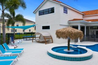 Luxury Villa with Private Pool on Reunion Resort and Spa Orlando Villa 5086 - 3