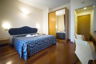 Hotel Villa Ricci & Benessere - Chianciano Terme - 8